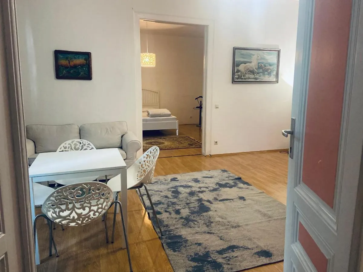 Altbau Apartment 비엔나 오스트리아